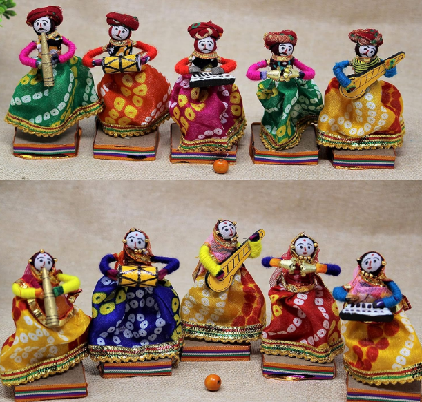 JH Gallery Handmade Recycled Material Rajasthani Kisan Dolls – Multicolour